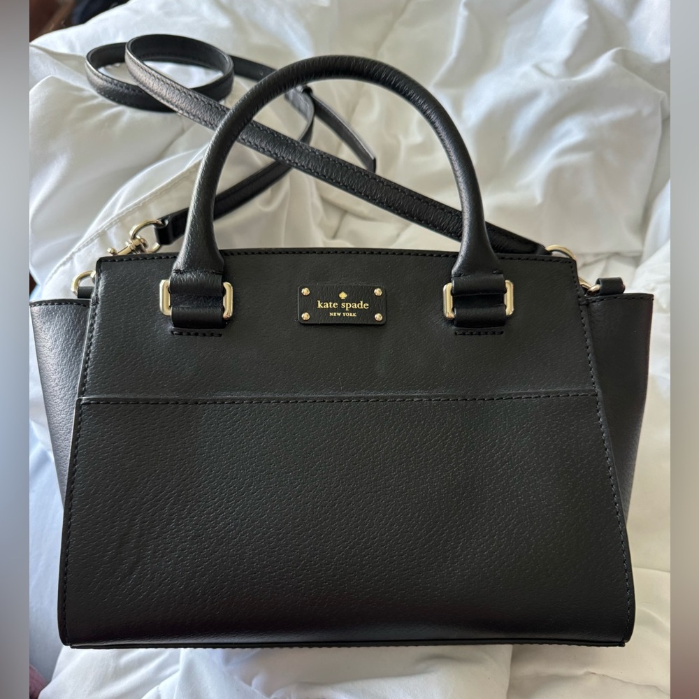 Black Leather Kate Spade Satchel- with removable shoulder strap- EUC